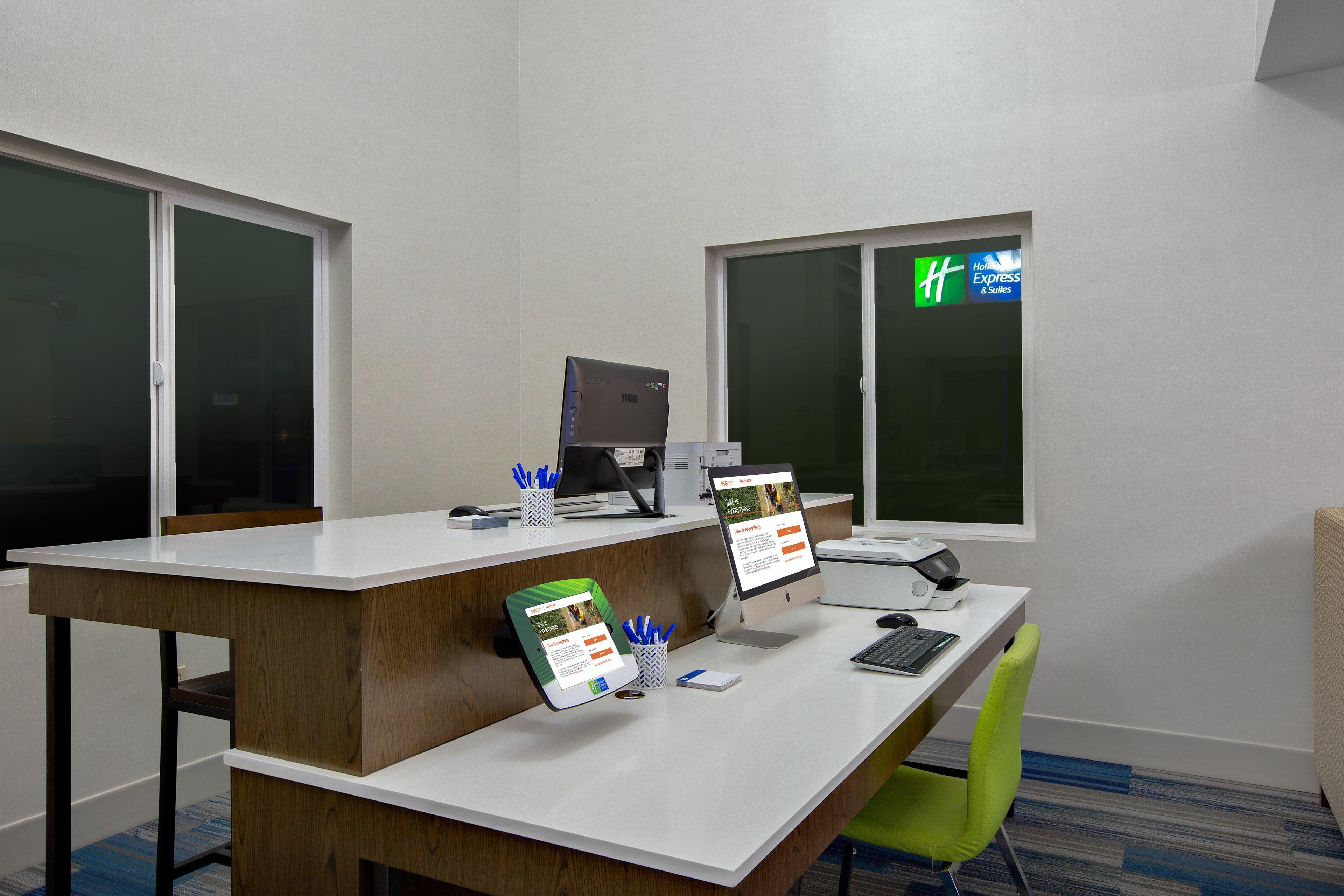Holiday Inn Express Hotel & Suites Ontario By Ihg Extérieur photo